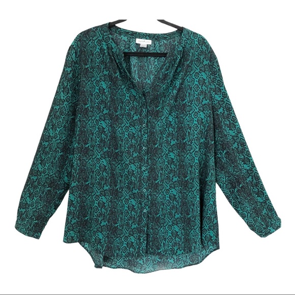 Jaclyn Smith Long Sleeve Button Down Shirt It’s perfect for Easter! Be ready! - Picture 2 of 10